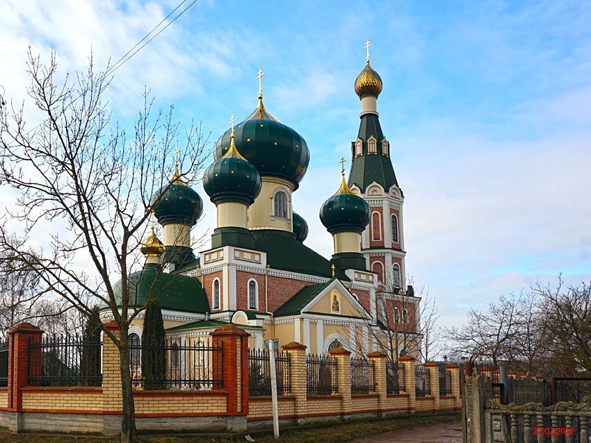 Черни. Церковь Иоанна Богослова. фасады