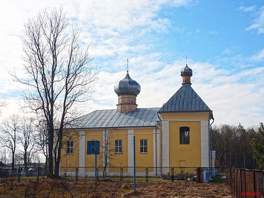 Шебрин. Церковь Рождества Пресвятой Богородицы. фасады