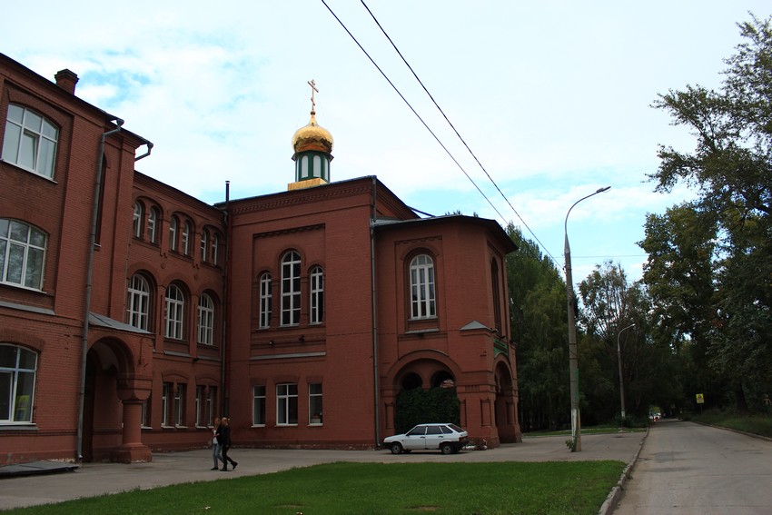 Домовая церковь Кирилла и Марии Радонежских при Духовной семинарии, Самара (Самара, город, Самарская область). общий вид в ландшафте