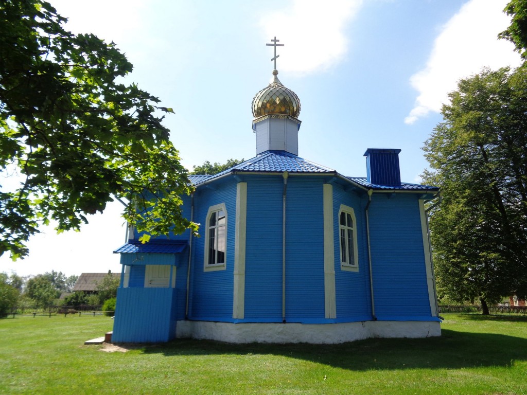 Церковь Покрова Пресвятой Богородицы, Ревятичи (Берёзовский район, Беларусь, Брестская область). фасады