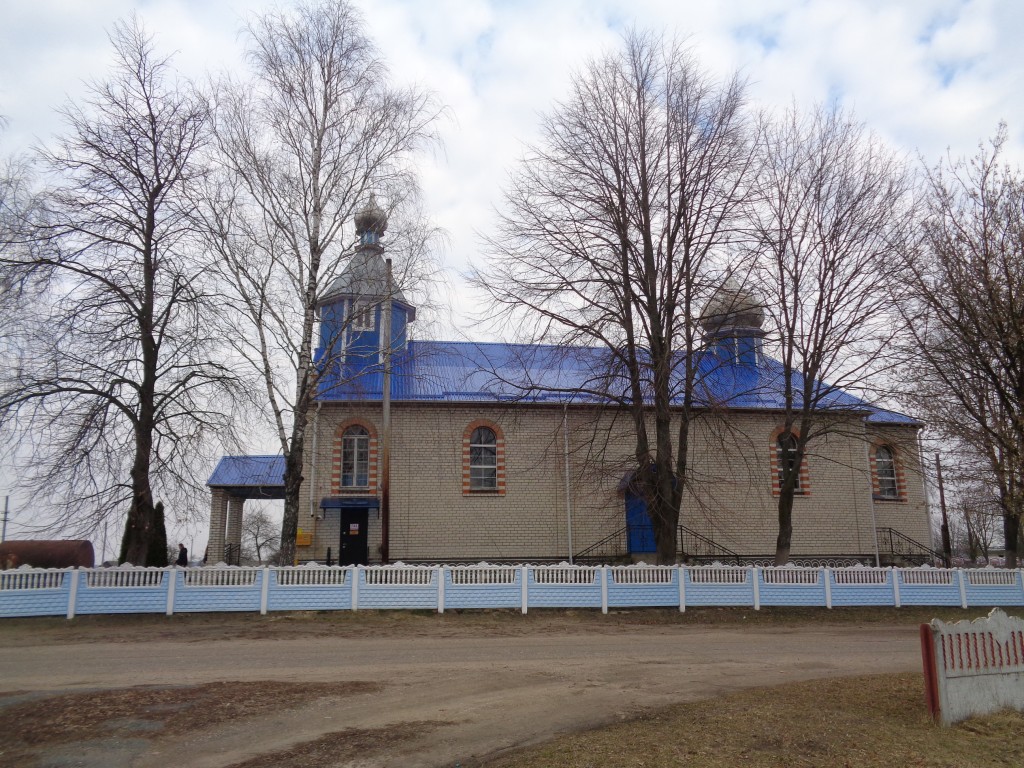 Церковь Покрова Пресвятой Богородицы, Хомск (Дрогичинский район, Беларусь, Брестская область). фасады