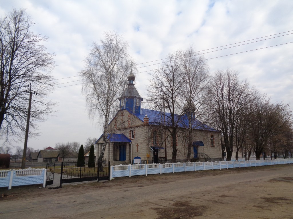 Хомск. Церковь Покрова Пресвятой Богородицы. фасады