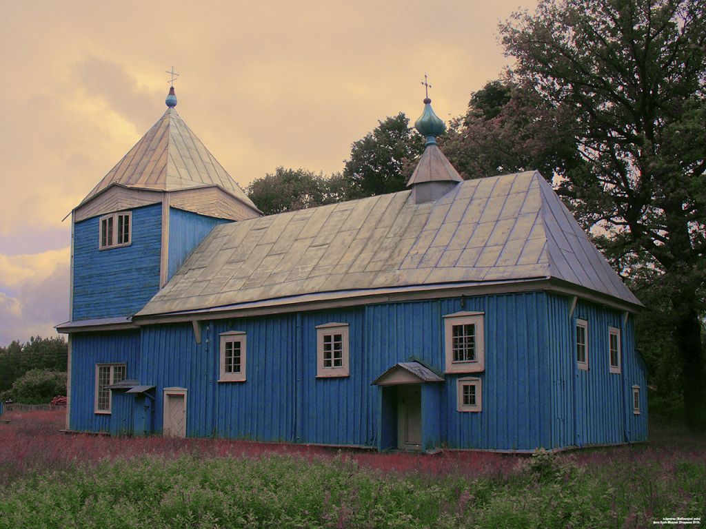 Церковь Покрова Пресвятой Богородицы, Орепичи (Жабинковский район, Беларусь, Брестская область). фасады