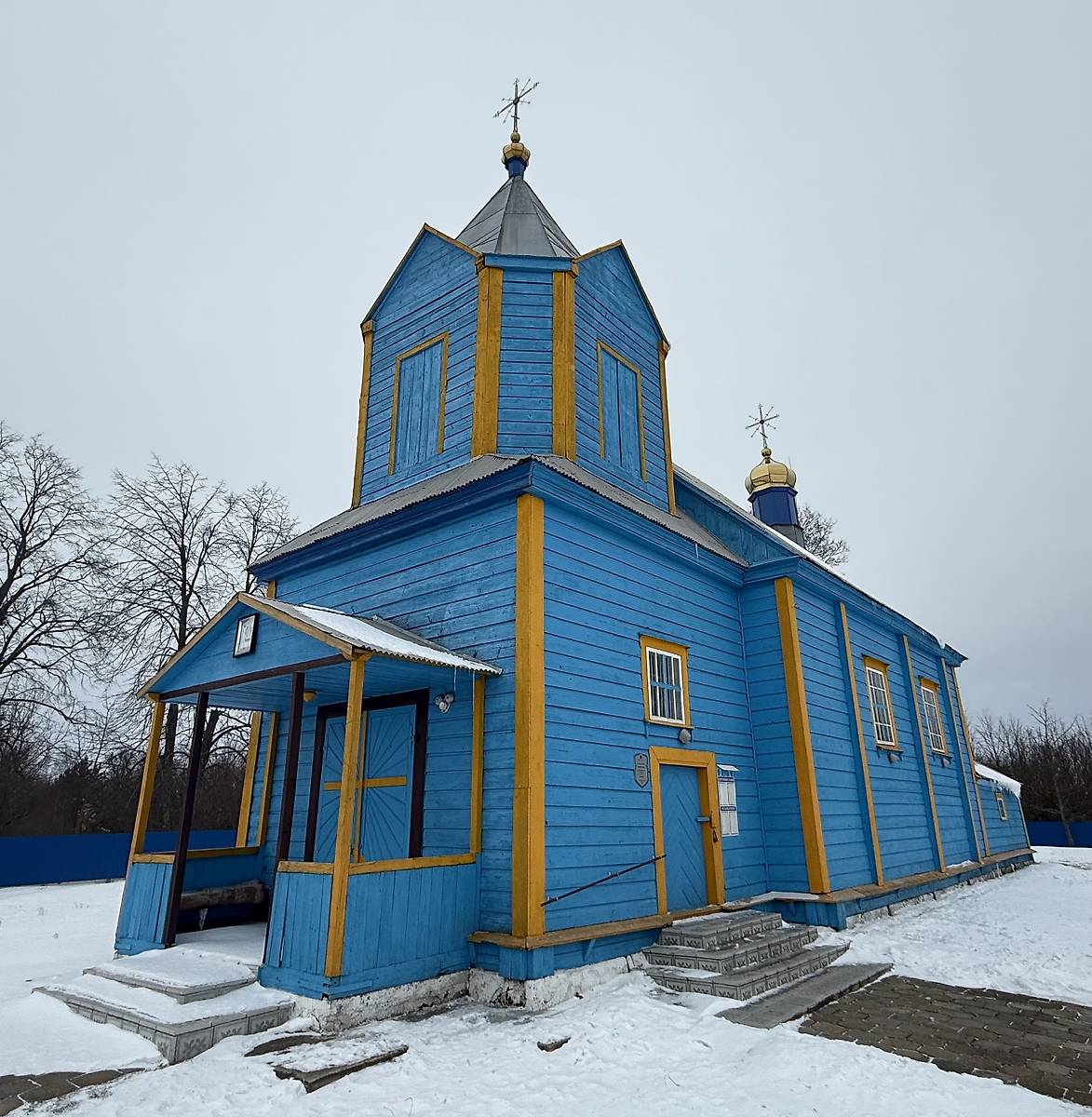Вид с юга, фасады. Церковь Успения Пресвятой Богородицы, Шишово (Каменецкий район, Беларусь, Брестская область)