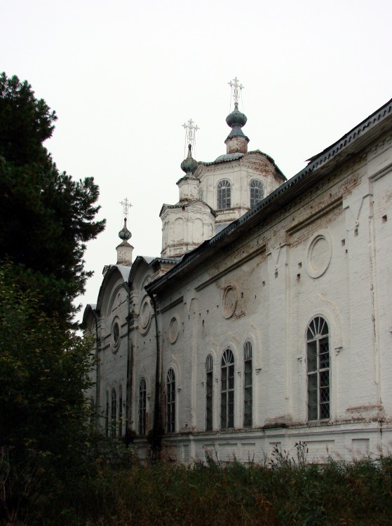 Новая Яхреньга. Церковь Николая Чудотворца. фасады