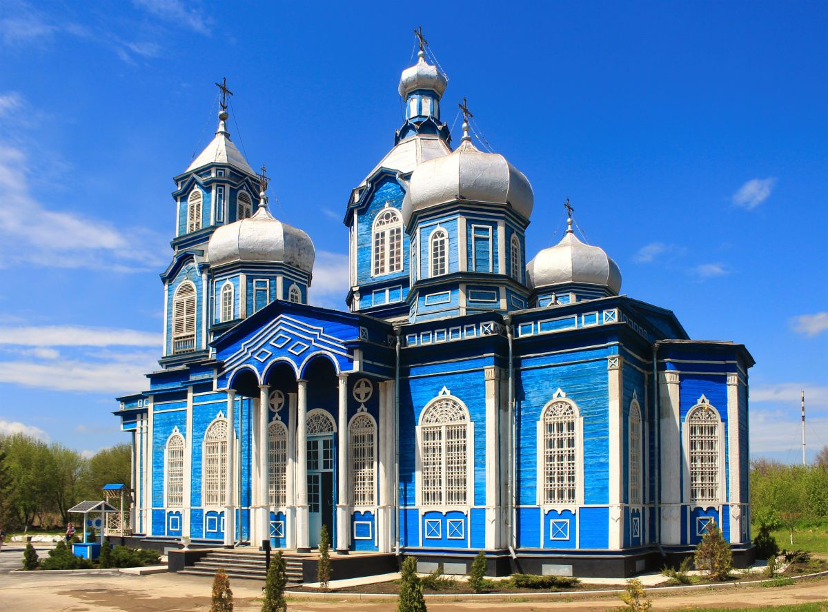 Церковь Рождества Пресвятой Богородицы, Рождественская (Изобильненский район, Ставропольский край). фасады, Вид с юго-востока