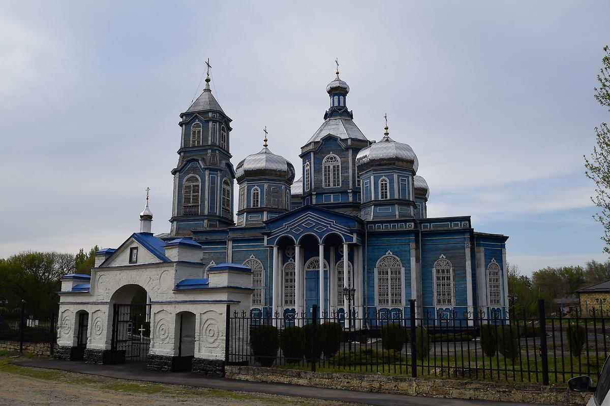 фасады. Церковь Рождества Пресвятой Богородицы, Рождественская (Изобильненский район, Ставропольский край)