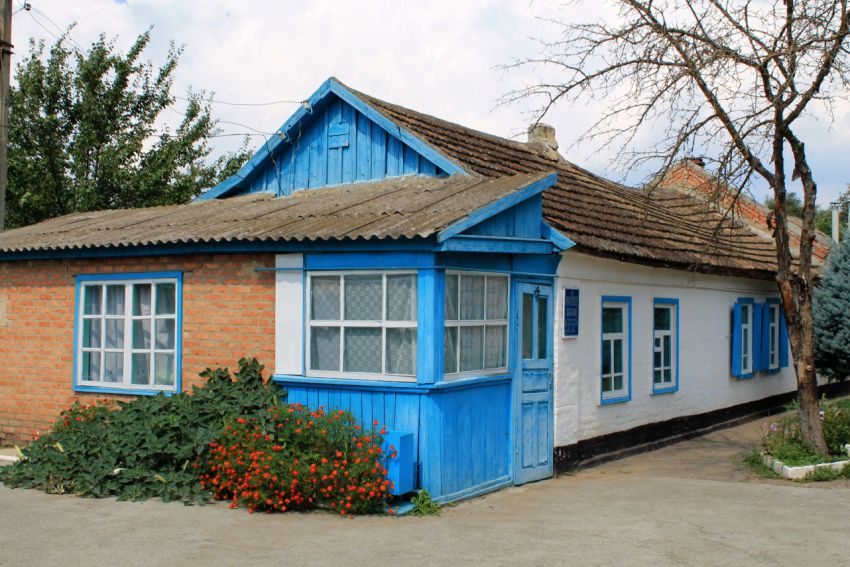 Церковь Феодосия Черниговского, Ипатово (Ипатовский район, Ставропольский край). фасады, Воскресная школа
