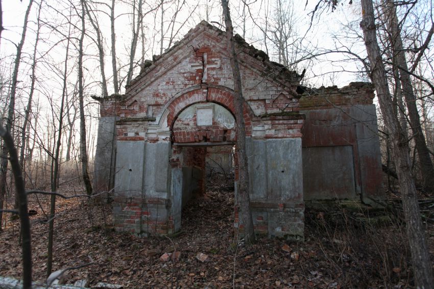 Церковь Екатерины, Старая Пыхань, урочище (Первомайский район, Ярославская область). фасады, Притвор-часовня.