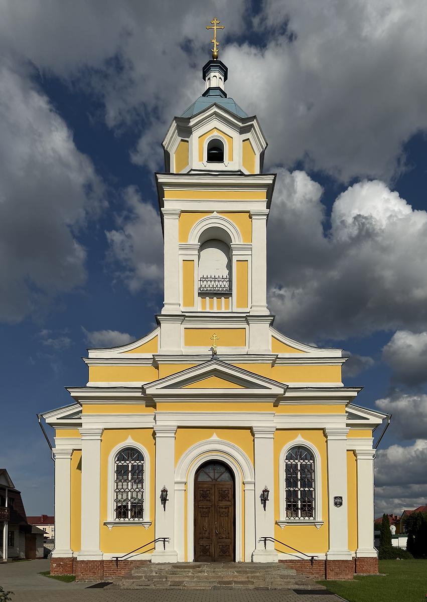 Вид с запада, фасады. Собор Александра Невского, Пружаны (Пружанский район, Беларусь, Брестская область)