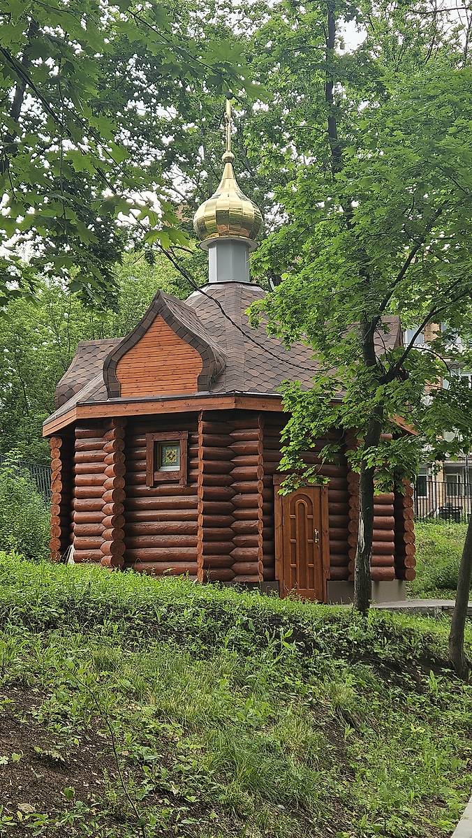 Скорее всего купель рядом со Спиридоновским прудов на территории храма, дополнительная информация. Церковь Спиридона Тримифунтского, Самара (Самара, город, Самарская область)