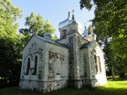 Ныо. Троицы Живоначальной, церковь