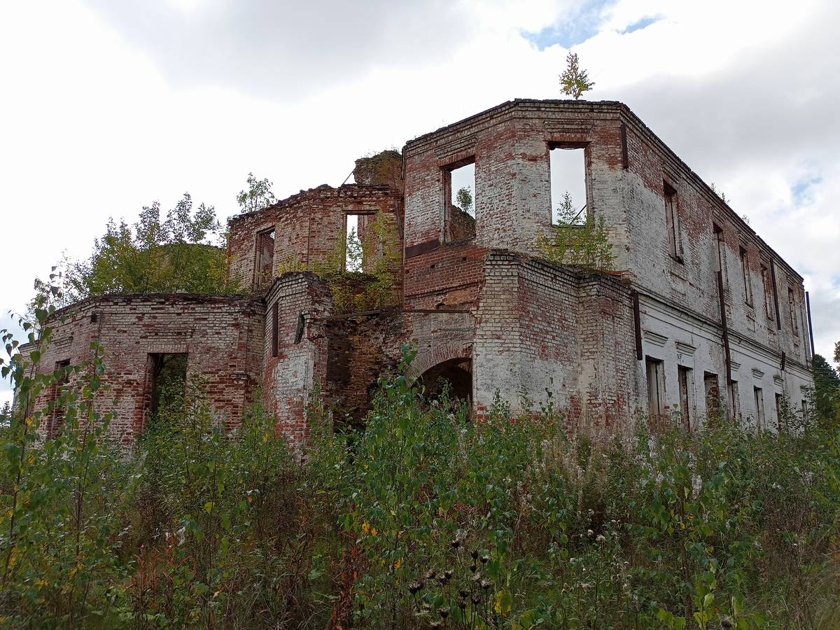 Церковь Преображения Господня, Погост (Тотемский район, Вологодская область). фасады