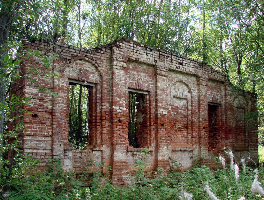 Воскресенье. Церковь Воскресения Христова. общий вид в ландшафте