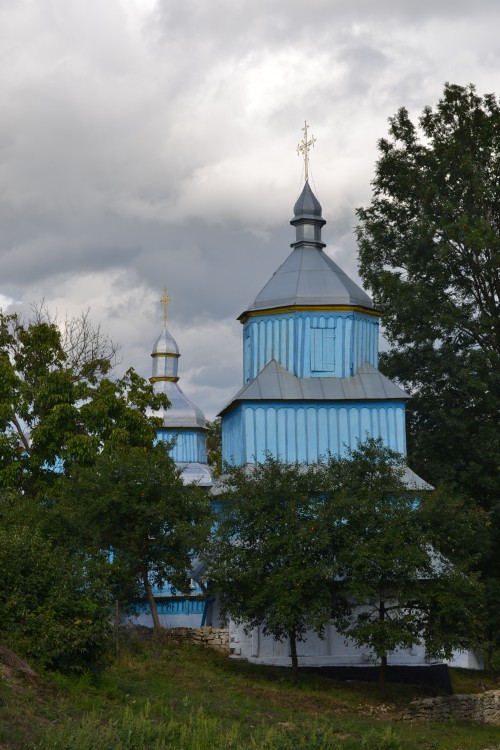 Церковь Успения Пресвятой Богородицы, Руданское (Жмеринский район, Украина, Винницкая область). фасады, Колокольня храма
фото Ирины Слободянюк
