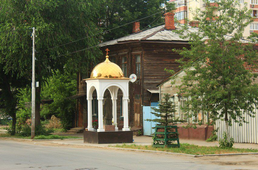 Часовня Николая Чудотворца на месте Зоиного стояния, Самара (Самара, город, Самарская область). общий вид в ландшафте