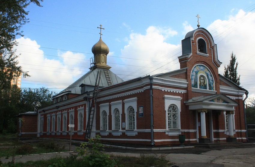 Церковь Иоанна Предтечи в бывшем Загородном архиерейском скиту, Самара (Самара, город, Самарская область). общий вид в ландшафте