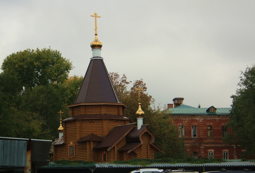 Самара. Церковь Михаила Архангела при психиатрической больнице. фасады, Вид со стороны улицы Нагорной