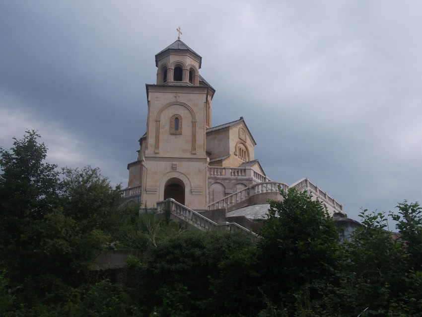 Самеба. Троицкий монастырь. фасады