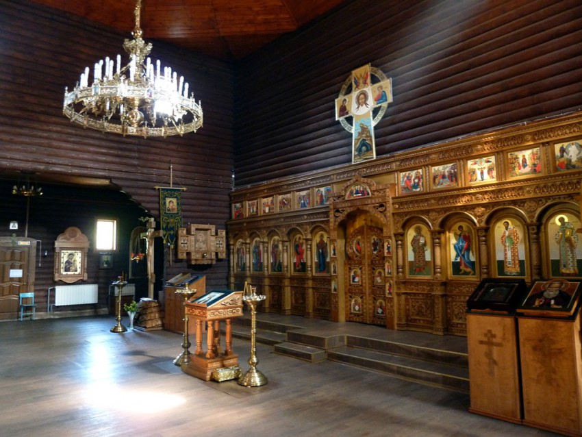 Церковь Трёх Святителей на Стара-Загоре, Самара (Самара, город, Самарская область). интерьер и убранство, Вид на иконостас