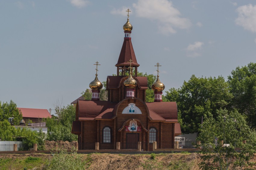 Церковь Митрофана Воронежского на Октябрьском спуске, Самара (Самара, город, Самарская область). общий вид в ландшафте