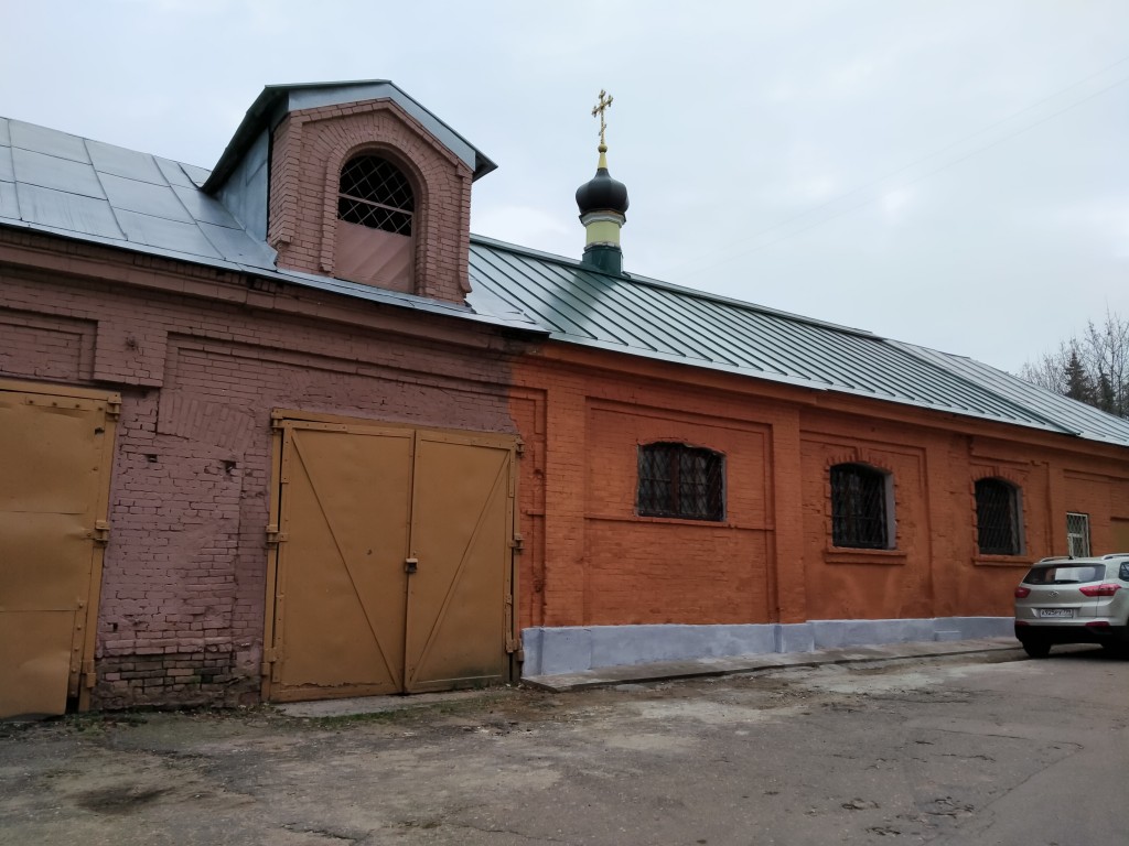 Церковь Иоанна (Артоболевского) при Российском Государственном Аграрном Университете им. Тимирязева, Тимирязевский (Северный административный округ (САО), г. Москва). фасады