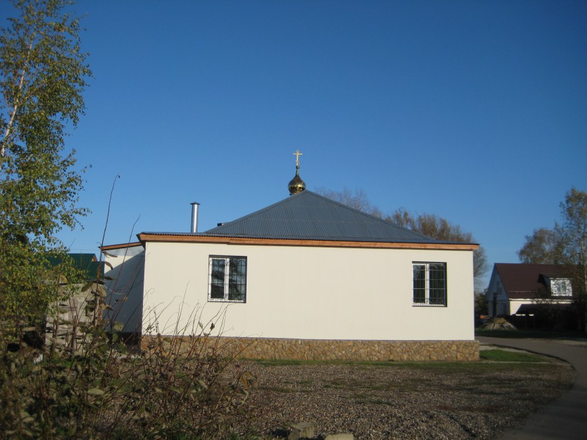 Церковь Николая Чудотворца, Пески (Коломенский городской округ, Московская область). общий вид в ландшафте