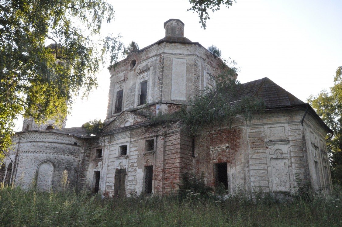 Церковь Казанской иконы Божией Матери, Русское-Кошево, урочище (Краснохолмский район, Тверская область). фасады
