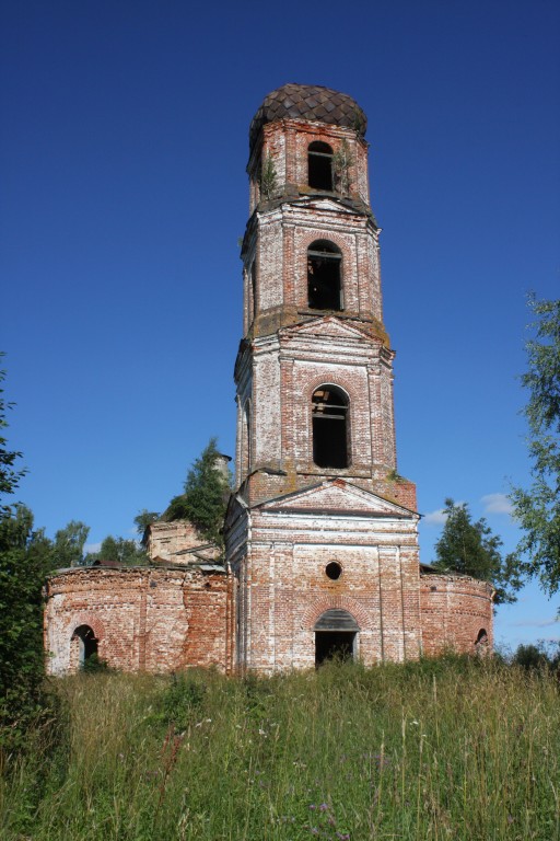 Церковь Казанской иконы Божией Матери, Русское-Кошево, урочище (Краснохолмский район, Тверская область). фасады