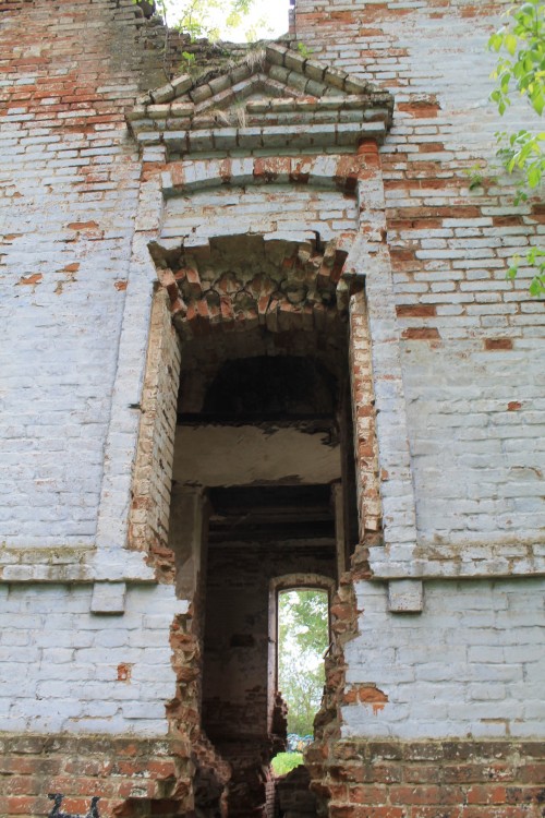 Церковь Воскресения Христова, Краснооктябрьский (Кумёнский район, Кировская область). фасады