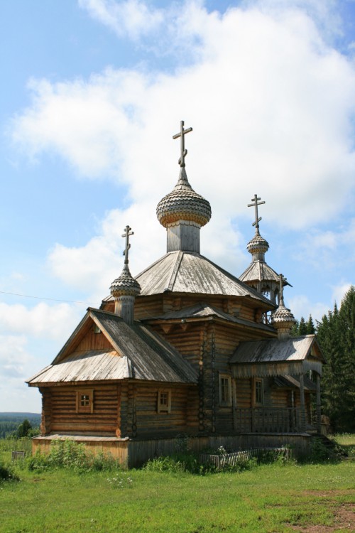 Церковь Николая и Александры, царственных страстотерпцев, Козьмодемьянск (Карагайский район, Пермский край). фасады