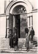 Церковь Покрова Пресвятой Богородицы, Центральный вход. Фото 1942 г. с аукциона e-bay.de<br>, Старомихайловка, Марьинский район, Украина, Донецкая область