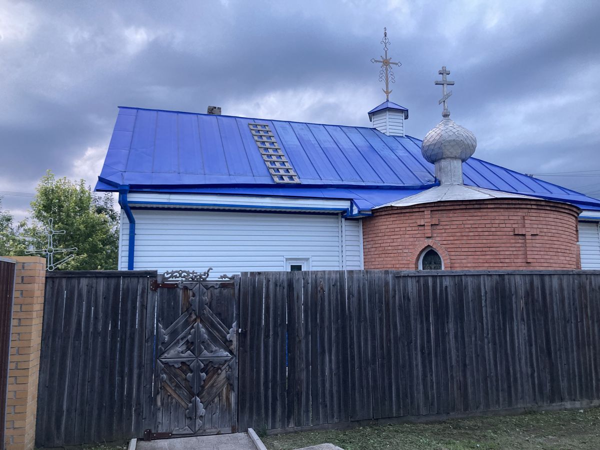 Вид с юго-востока, фасады. Церковь Сретения Господня, Копьёво (Орджоникидзевский район, Республика Хакасия)