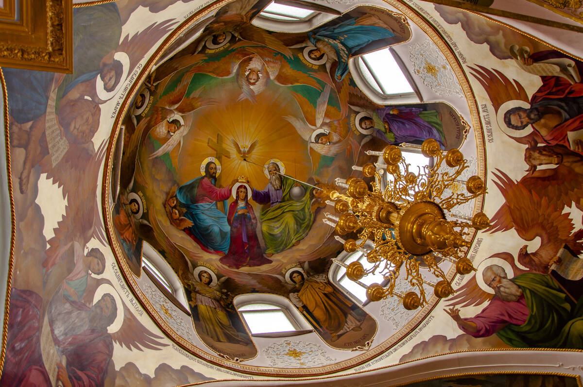 Церковь Николая Чудотворца (новая), Смышляевка (Волжский район, Самарская область). интерьер и убранство