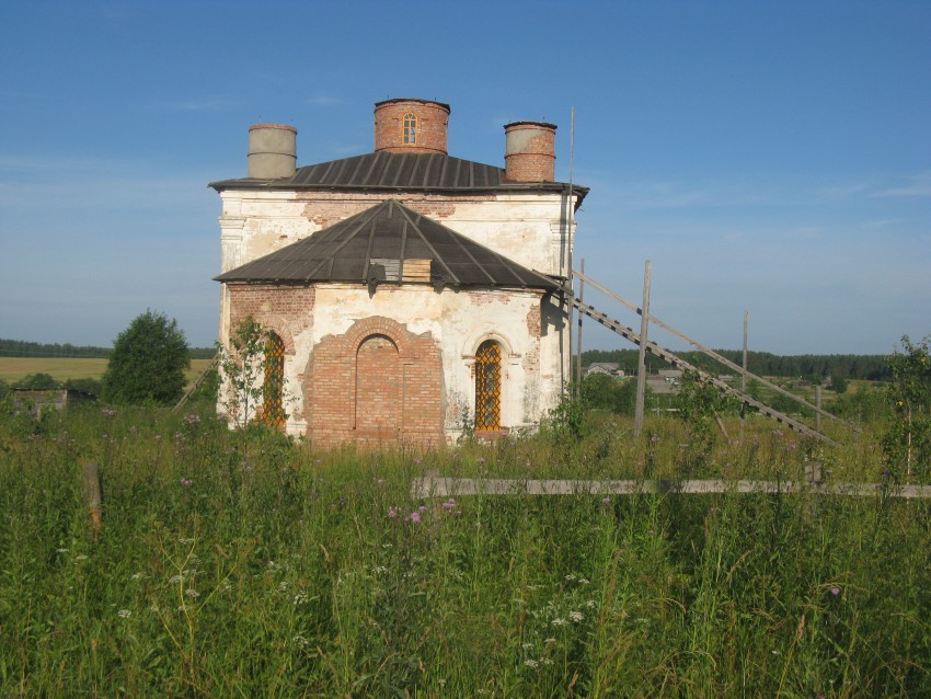 Церковь Николая Чудотворца, Слудная (Верховажский район, Вологодская область). фасады