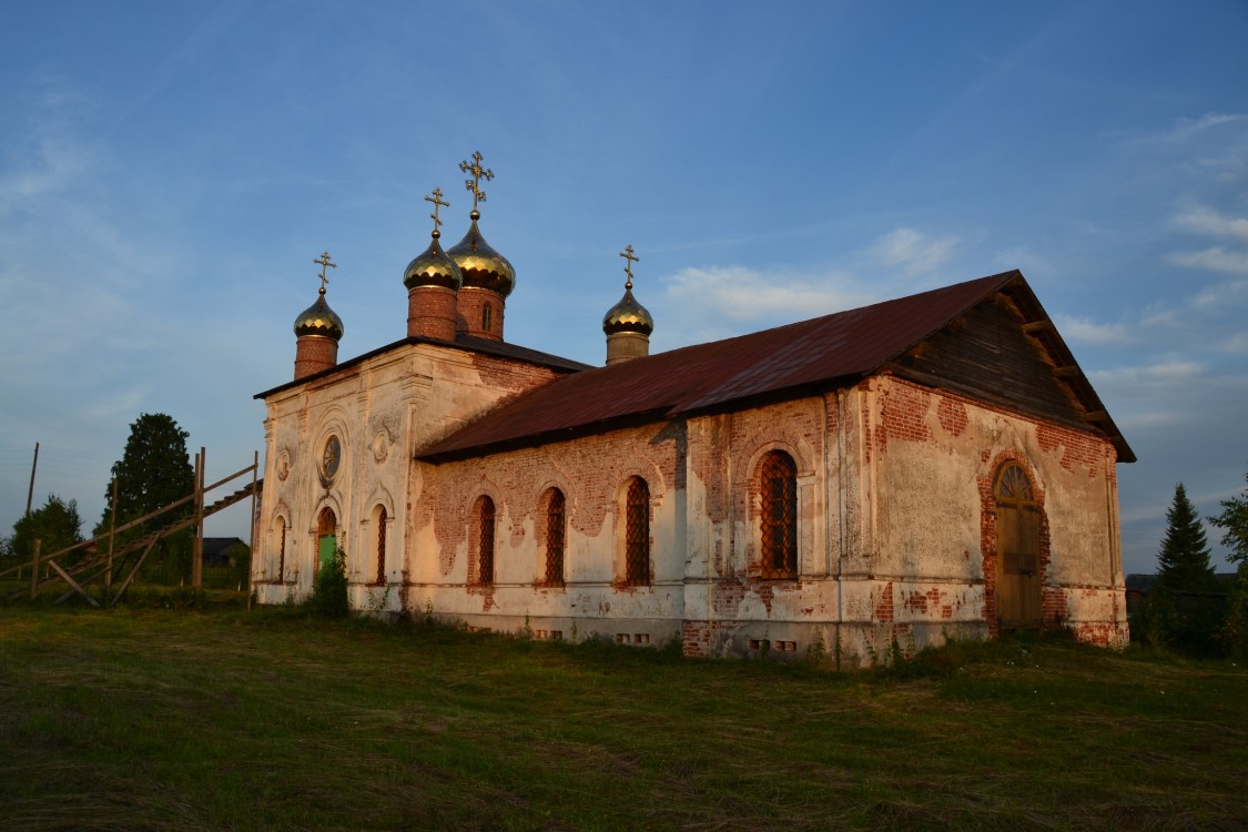 Слудная. Церковь Николая Чудотворца. фасады