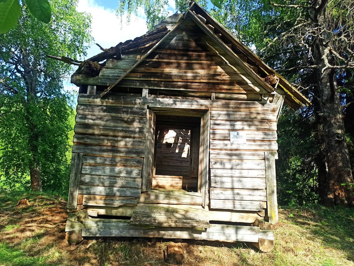 Часовня Казанской иконы Божией Матери, Костина Гора (Пудожский район, Республика Карелия). фасады, Разведывательная экспедиция Общего дела. 
