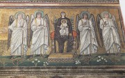 Церковь Аполлинария Равеннийского новая, Богородица (северная стена)<br>, Равенна, Италия, Прочие страны