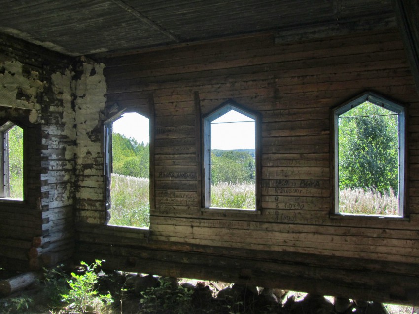 Кузнецовская, урочище (Салмозеро-Погост). Церковь Георгия Победоносца. интерьер и убранство, южная стена основного объема