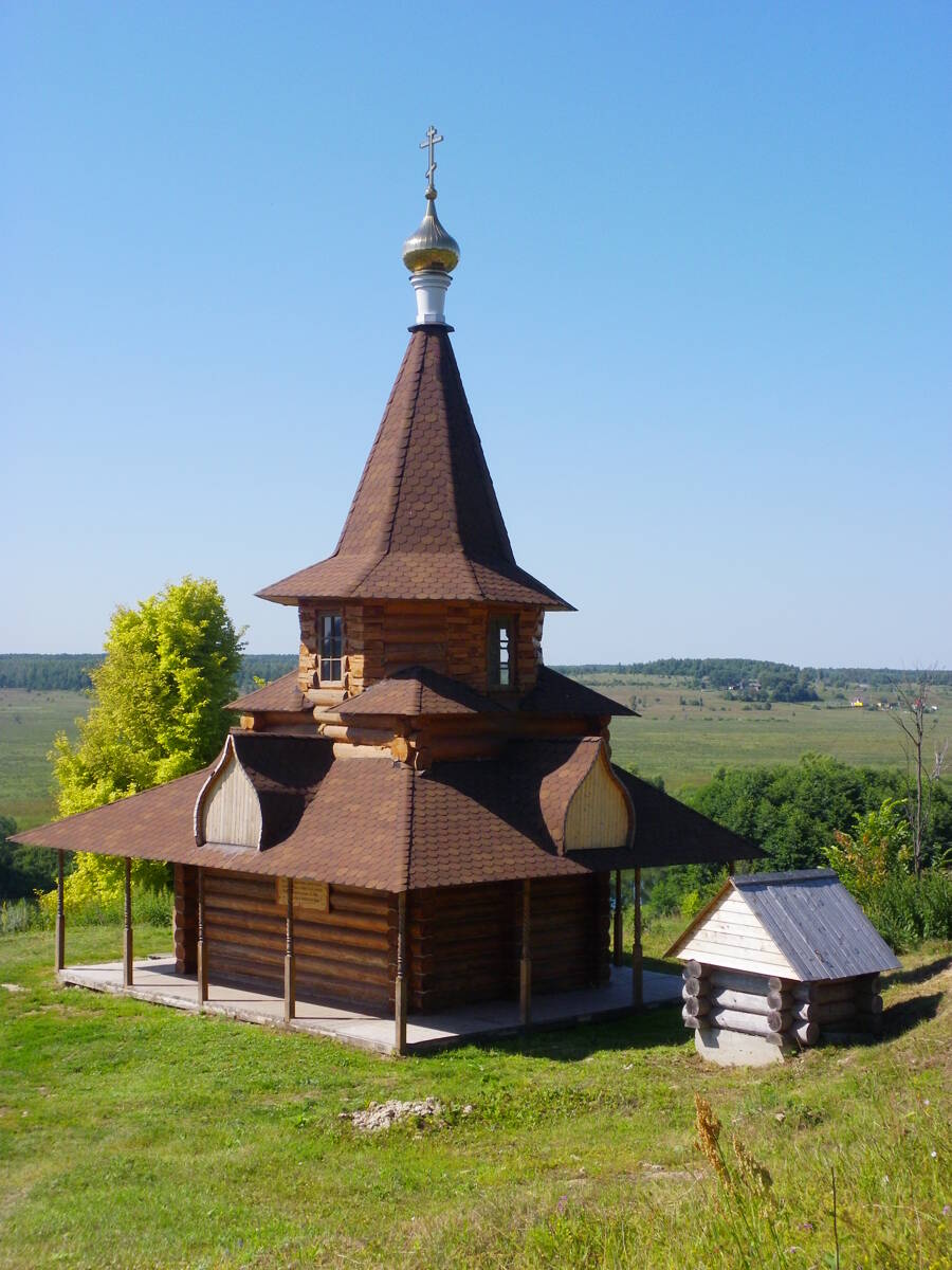 Часовня Георгия Победоносца, Гремячево (Перемышльский район, Калужская область). фасады