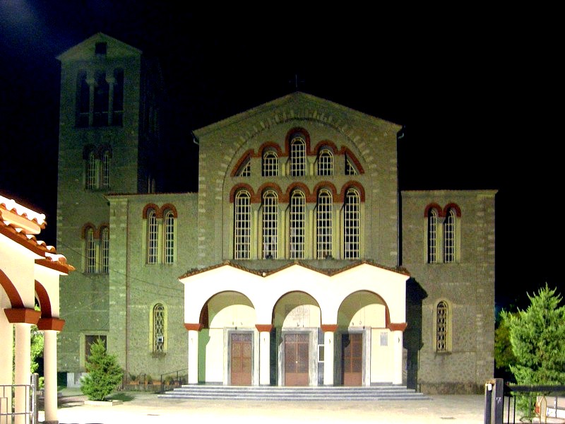 Собор Виссариона Ларисского, Каламбака (Фессалия (Θεσσαλία), Греция). фасады, Южный фасад
