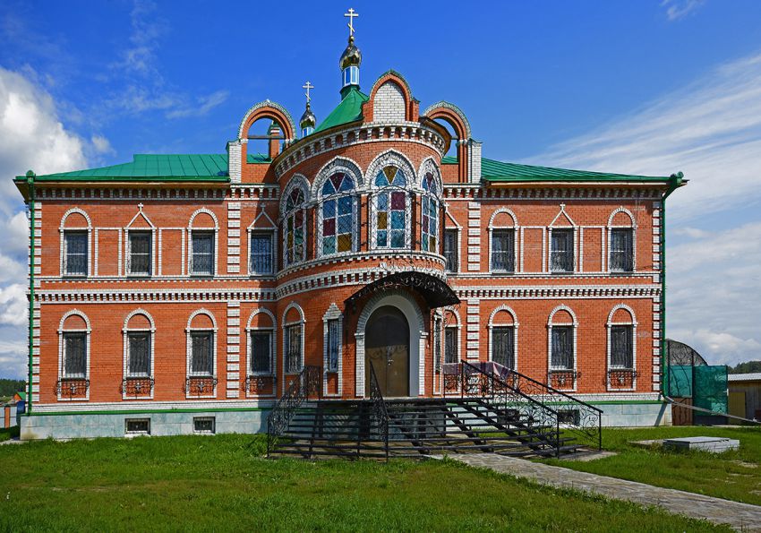 Казанский Чимеевский мужской монастырь. Церковь Серафима Саровского, Чимеево (Белозерский район, Курганская область). общий вид в ландшафте