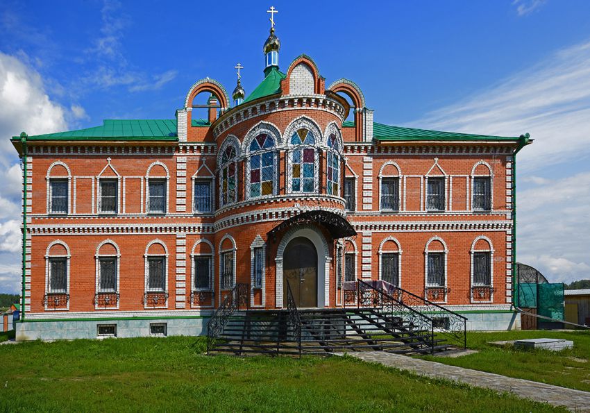 Чимеево. Казанский Чимеевский мужской монастырь. Церковь Серафима Саровского. общий вид в ландшафте