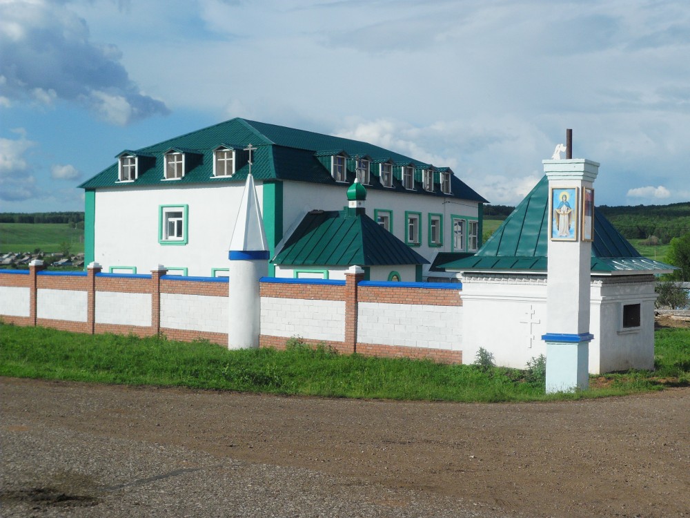 Новомихайловка. Покровский Эннатский мужской монастырь. фасады, гостиница