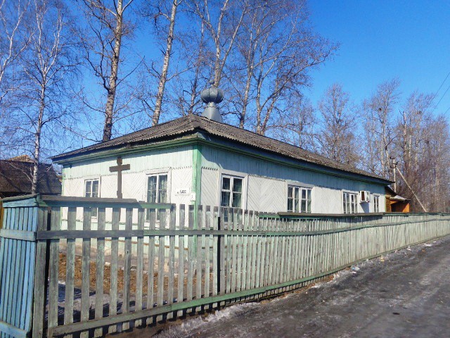 Церковь Николая Чудотворца, Николаевка (Смидовичский район, Еврейская автономная область). общий вид в ландшафте, Фото с главной улицы поселка