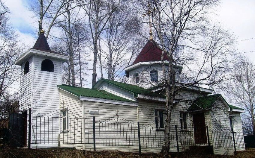 Майский. Церковь Благовещения Пресвятой Богородицы. фасады