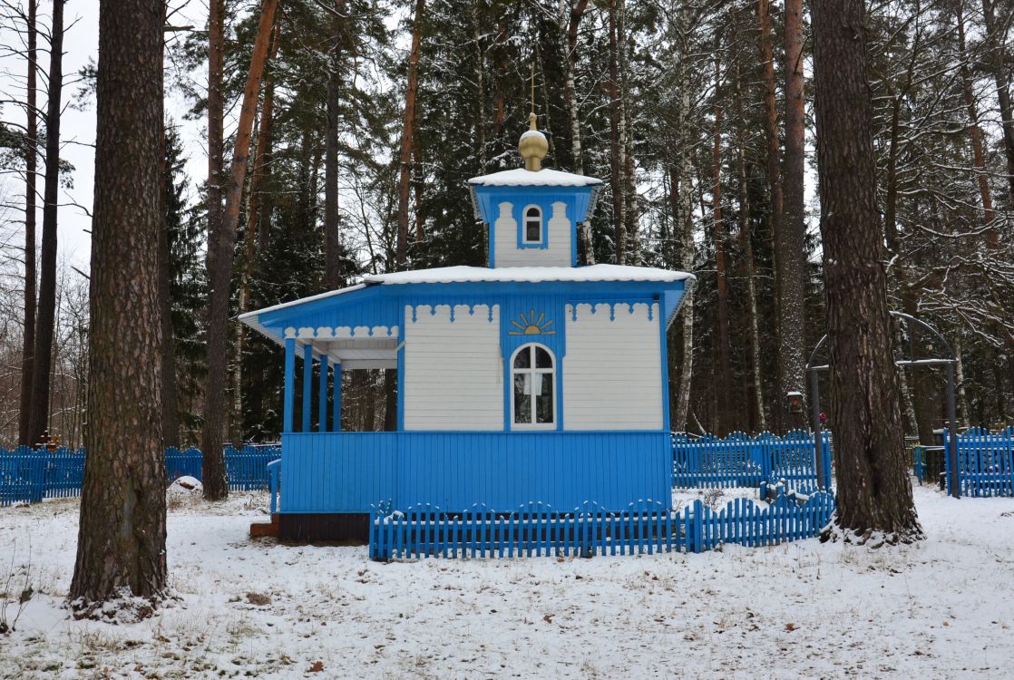 Думлово. Часовня Покрова Пресвятой Богородицы. фасады