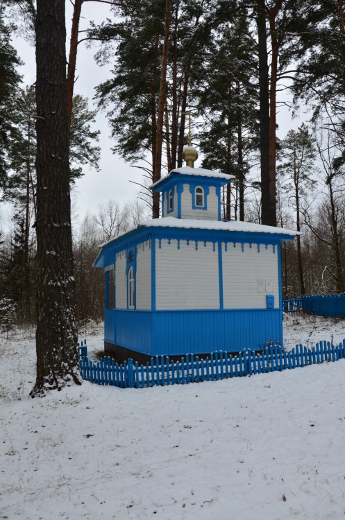 Часовня Покрова Пресвятой Богородицы, Думлово (Людиновский район, Калужская область). фасады