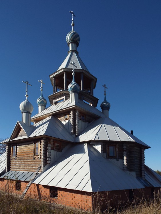 Церковь Николая и Александры, царственных страстотерпцев, Симаково (Верхнеландеховский район, Ивановская область). фасады