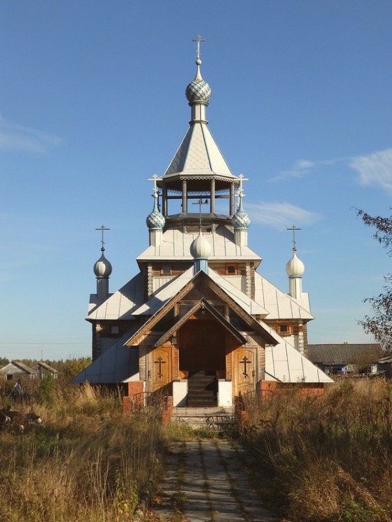 Церковь Николая и Александры, царственных страстотерпцев, Симаково (Верхнеландеховский район, Ивановская область). фасады